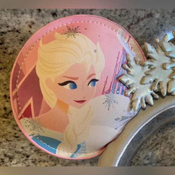 Disney Frozen Anna Elsa Snowflake Ears Loungefly Headband NWT - Picture 2 of 9